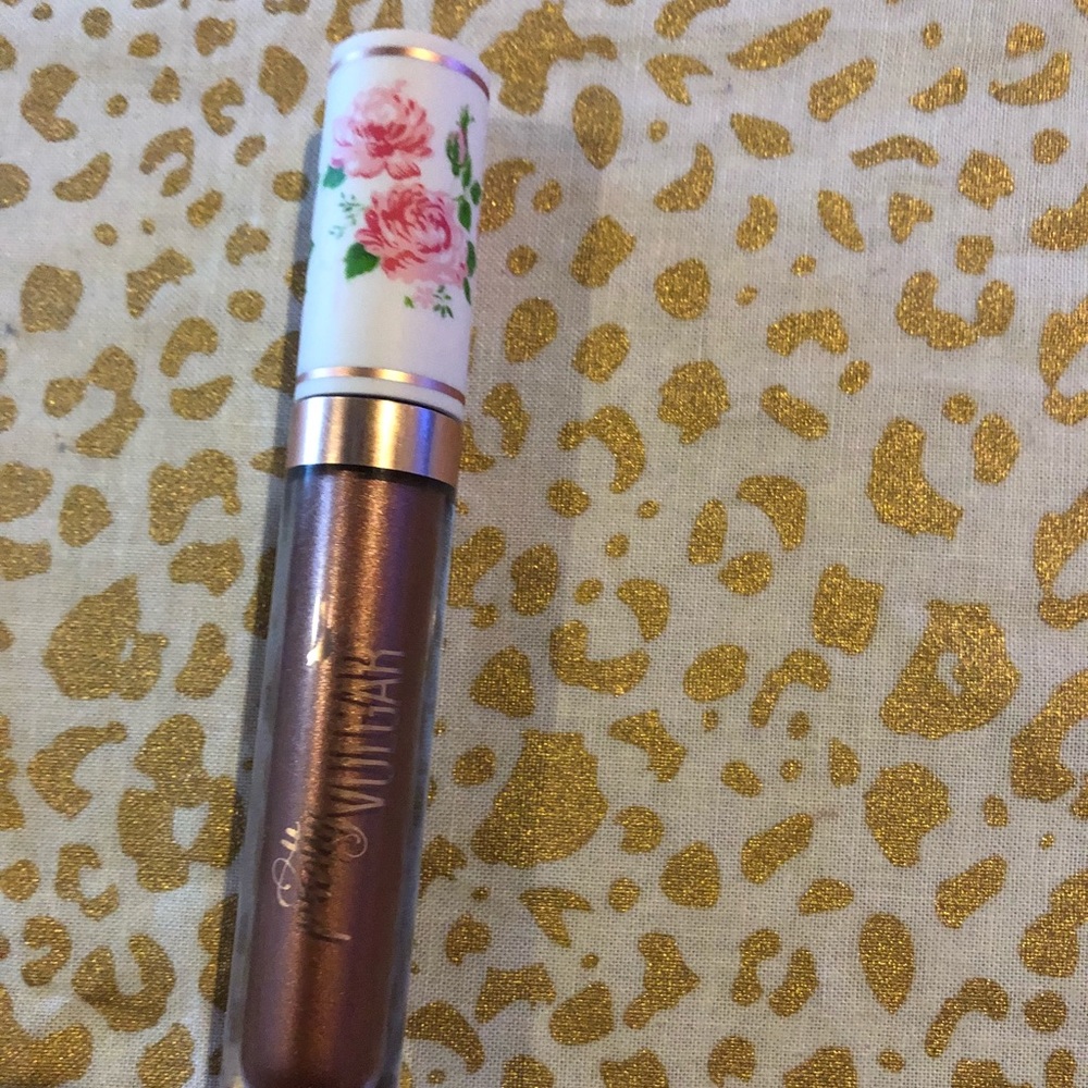 pretty vulgar lippie